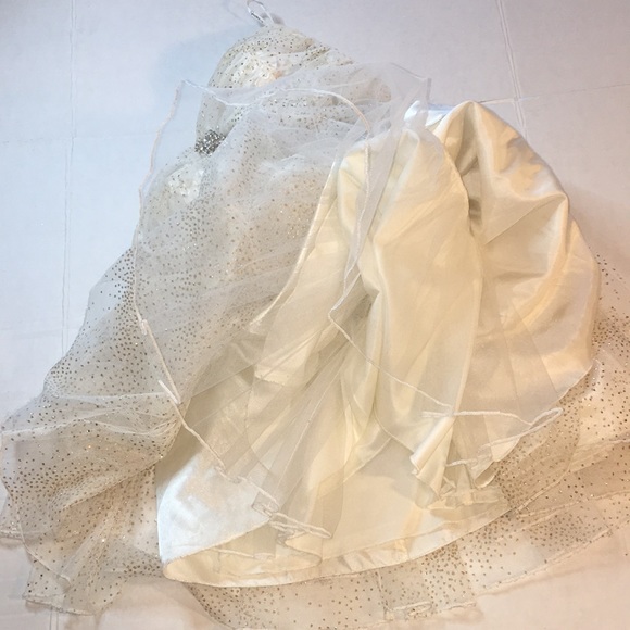 PROM SPEECHLESS 11 Jr. Satin& Tulle Dress 🍒Boned Bustier White & Gold Stunning - Picture 15 of 16